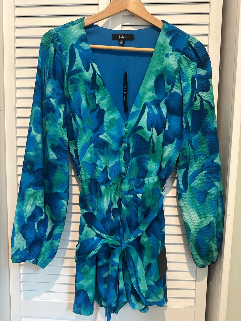 Lulu's Blue Floral V-Neck Long Sleeve Romper